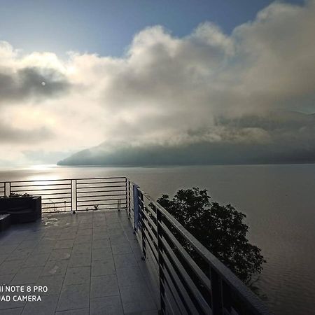 Noah River House Orsova Bagian luar foto